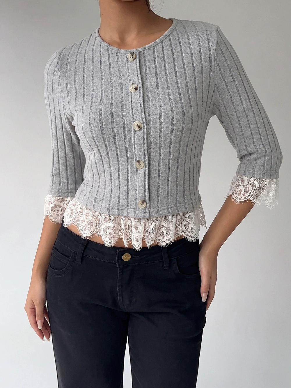 ZARA Soft Gray Knit Top with Lace Trim Slimming Waist Mid Sleeve Versatile